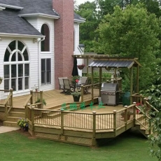 防腐木花園休息平臺(tái)